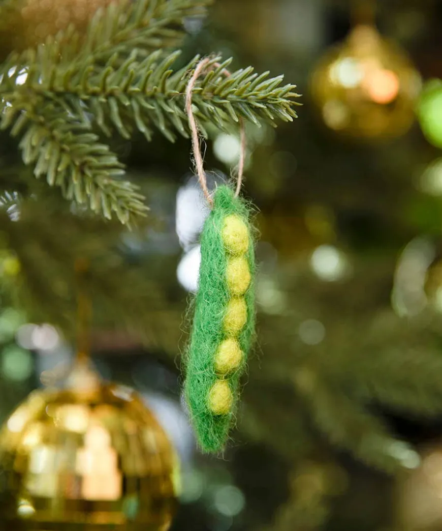 Set Of 4 Very Veggie Hanging Christmas Decorations